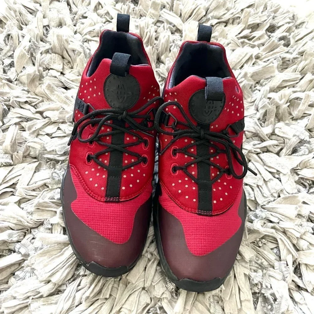 Nike 806807-600 Air Huarache Utility 'Gym Red Black' in Size 10